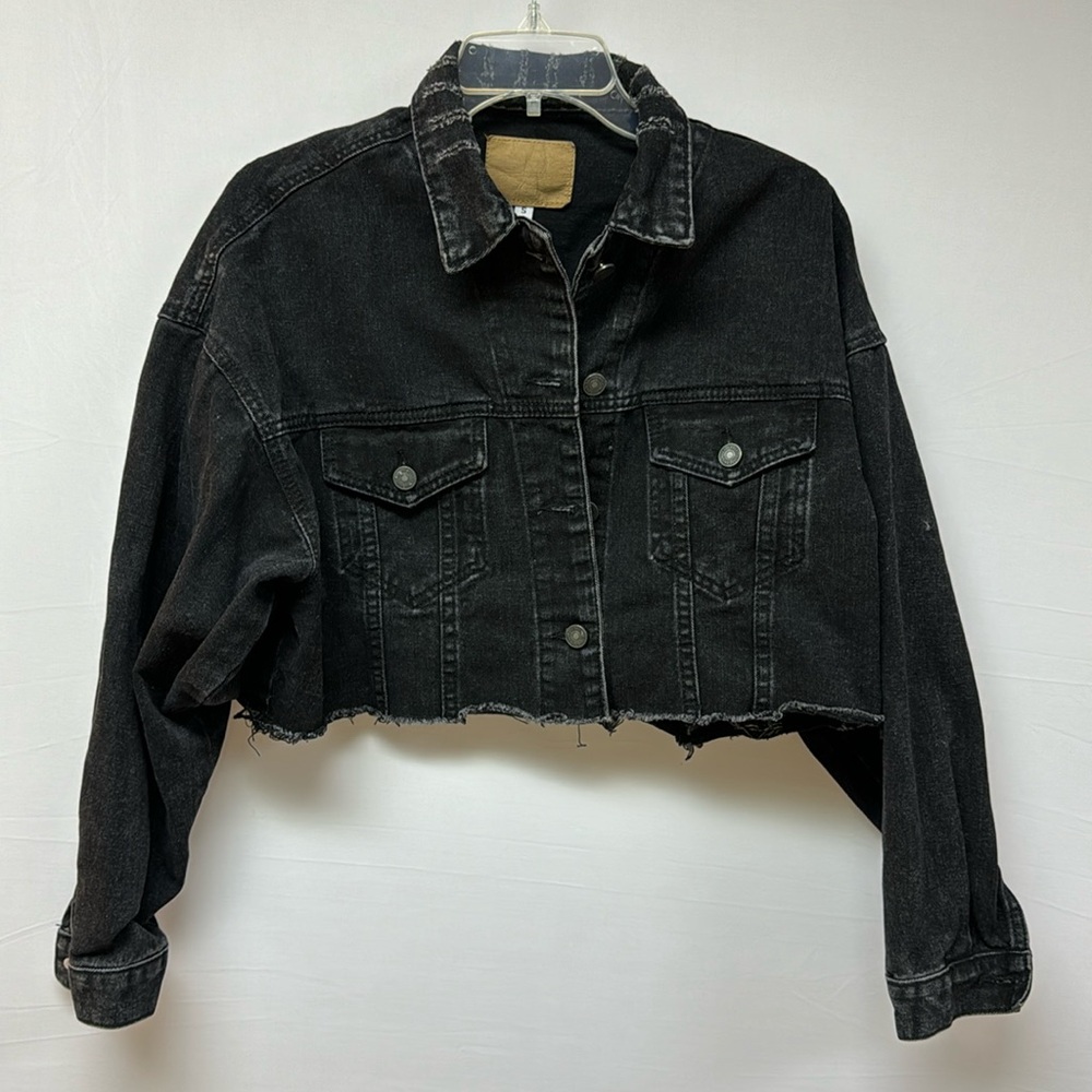Jean Jacket Cropped and Distressed Women’s Black Size Small